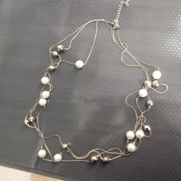 𝅺Faux Pearl & Gold Bead 3 Strand Necklace - Picture 1 of 2